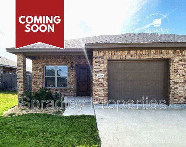 Primary Photo - 202A Juniper Dr