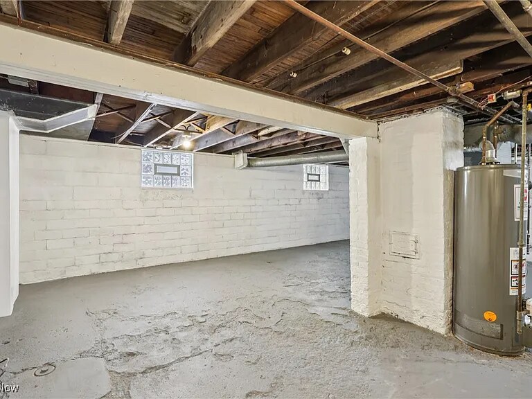 Building Photo - 3617 Cecilia Ave