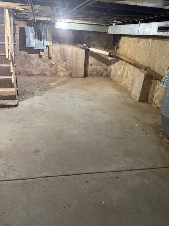 Building Photo - Germantown Home Available Now