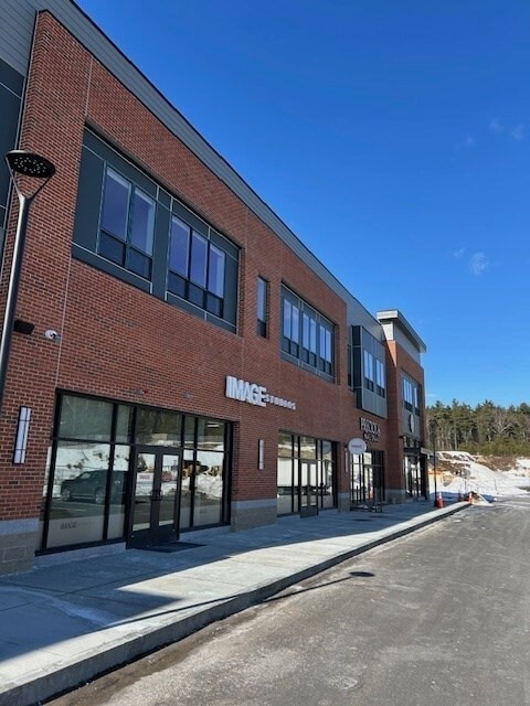 Building Photo - 148 Old Post Rd