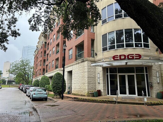 Building Photo - 300 St Joseph Pkwy