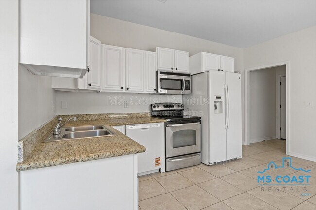 Building Photo - 113 Earle Taylor Ln