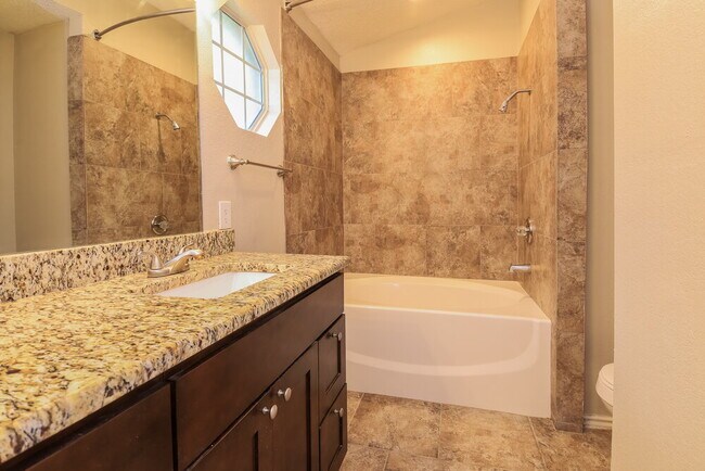 Building Photo - 4349 Presto Cir