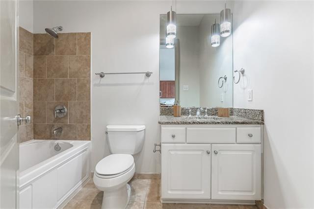 Building Photo - 1201 Canal St