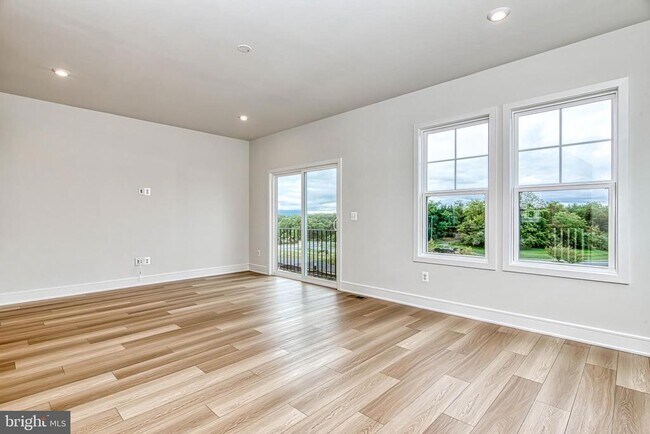 Building Photo - 120 Checkerspot Wy