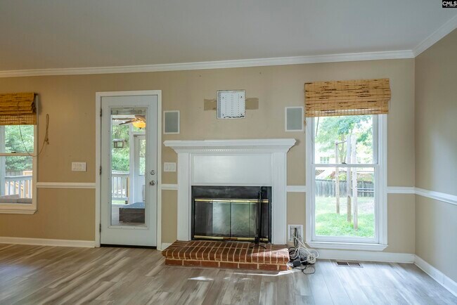 Building Photo - 105 Brook Trout Ct