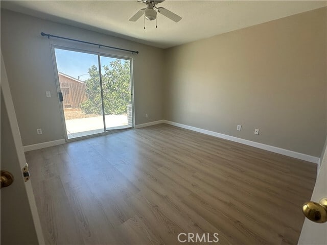 Building Photo - 12084 White Oak Ct