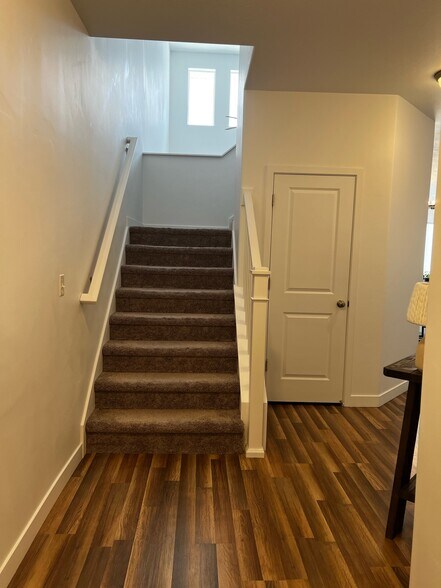Building Photo - 15202 S Tack Way