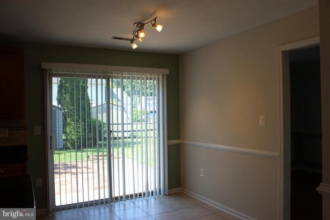 Building Photo - 5205 Sauger Ct