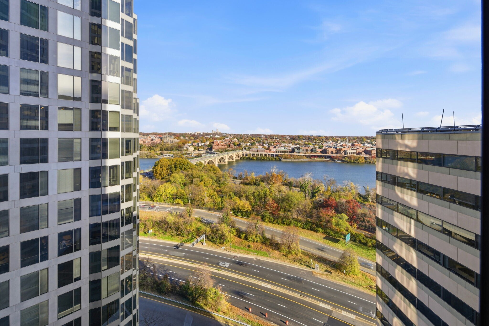 Building Photo - 1111 19th St N