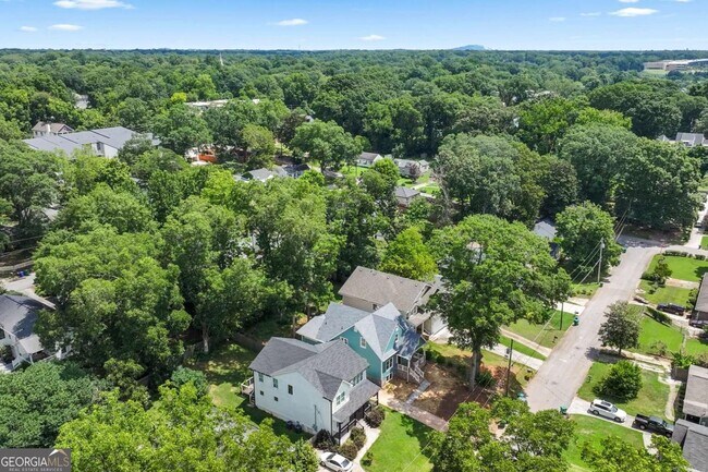 Building Photo - 1578 Lincoln Ave SE