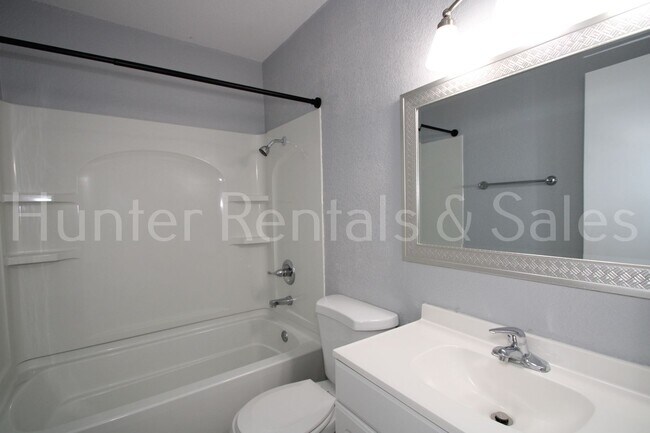 Building Photo - Morgan's Point Resort!