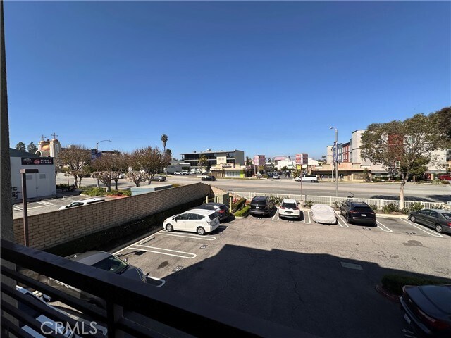 Building Photo - 3550 Torrance Blvd