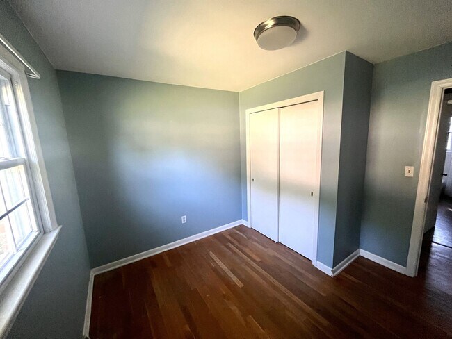 Building Photo - Single Level Home in Bridgewater