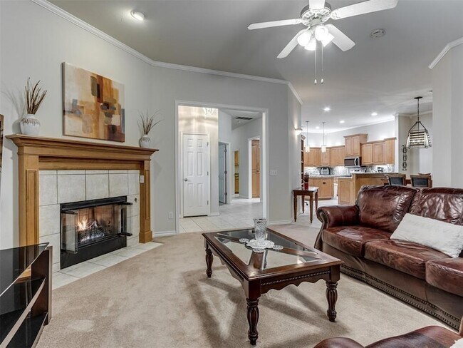 Building Photo - 15400 Swallowtail Rd