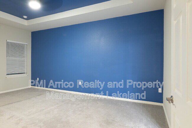 Building Photo - 1069 Montgomery Ln