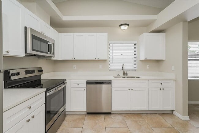 Building Photo - 12907 Tikiwood Ct