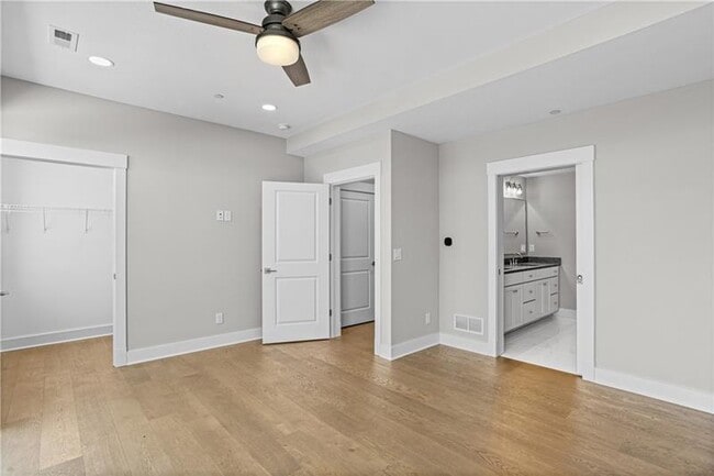 Building Photo - 1607 Grandview Ave