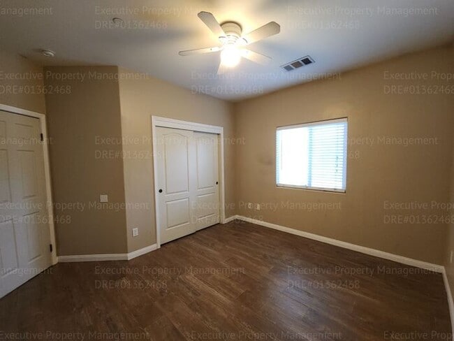 Building Photo - Charming 3 bedroom, 2 bathroom home locate...