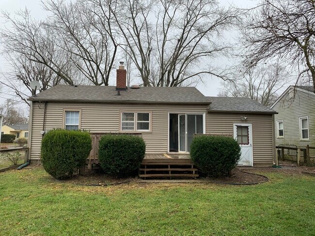 Building Photo - Great Home in South Broad Ripple!