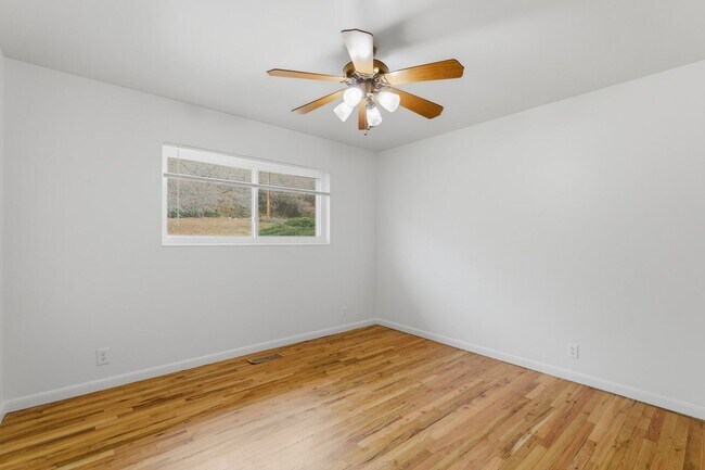 Building Photo - 4070 College Dr