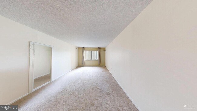 Building Photo - 200 N Pickett St