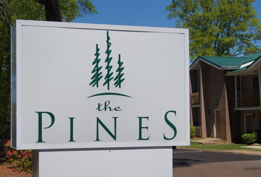 Pines Apartments 5026 Watkins Dr Jackson MS 39206 Apartment Finder