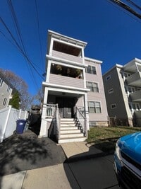 Building Photo - 10 Ashland St