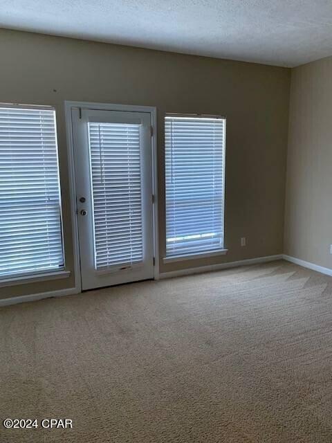 Building Photo - 2610 Oakmont Dr