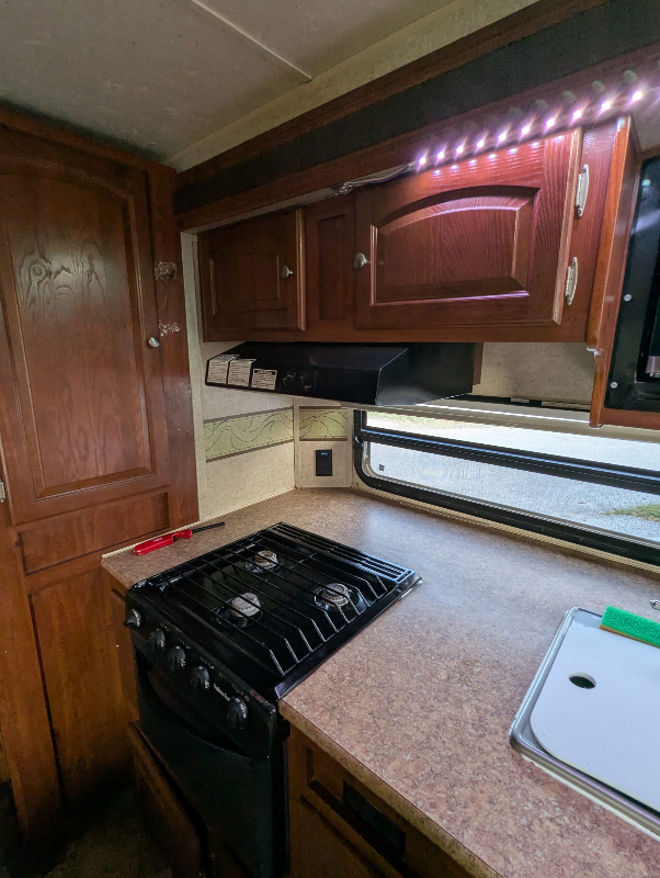 Primary Photo - 2231 E Bayshore Dr