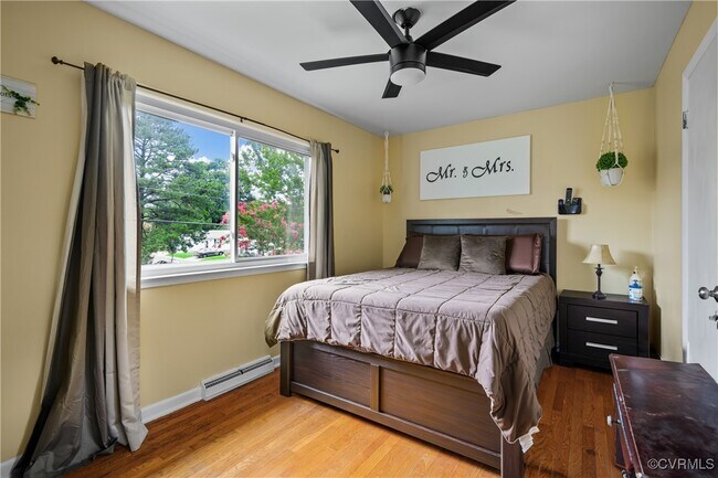 Building Photo - 721 Old Town Dr