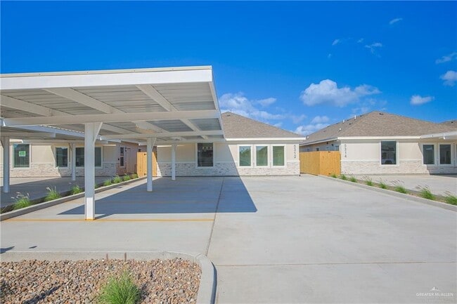 Primary Photo - 5312 Vision St