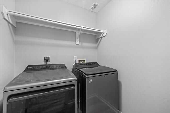 Building Photo - 12311 Granite Woods Ct