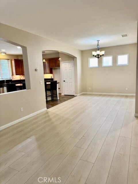 Building Photo - 1379 Valley Rose Way