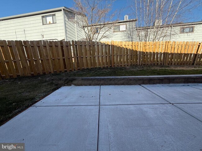 Building Photo - 33 Georgetown Rd