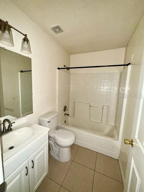 Building Photo - 1157 Normandy Dr
