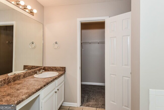 Building Photo - 2777 Ward Lake Ln