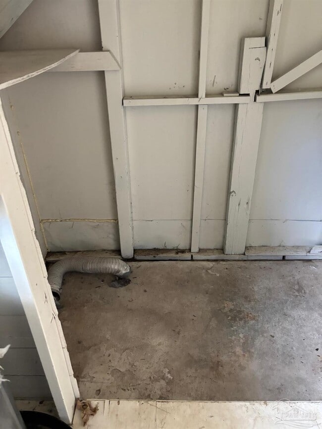 Building Photo - 8630 Sonnyboy Ln