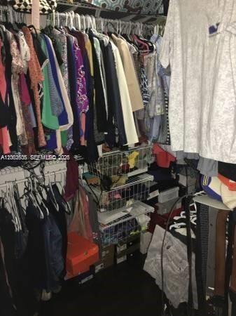 Building Photo - 8067 NW 199th Terrace