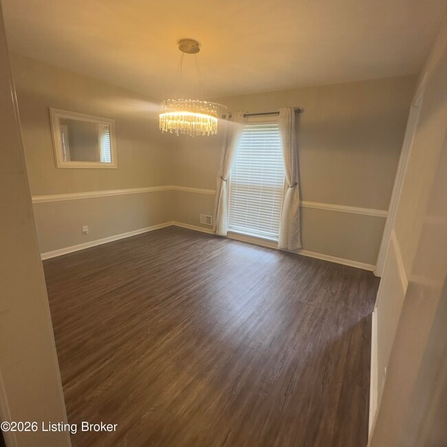 Building Photo - 305 Moser Rd