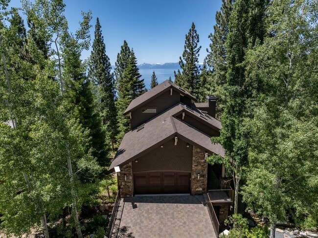 Building Photo - Tahoe Elegance