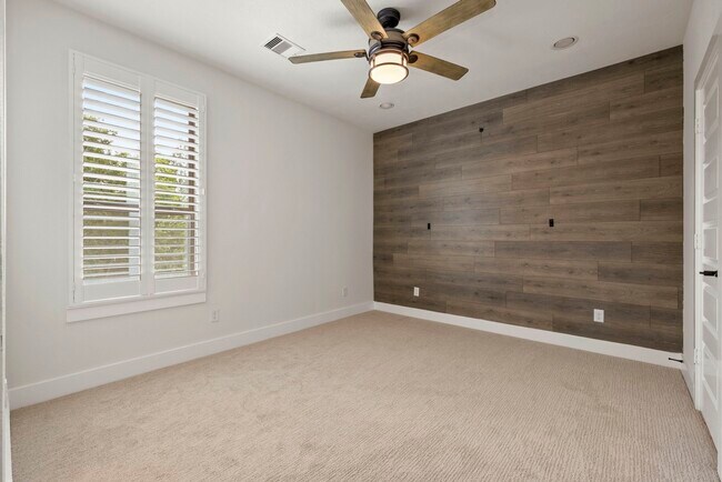 Building Photo - 1026 McMurtry Ridge Dr