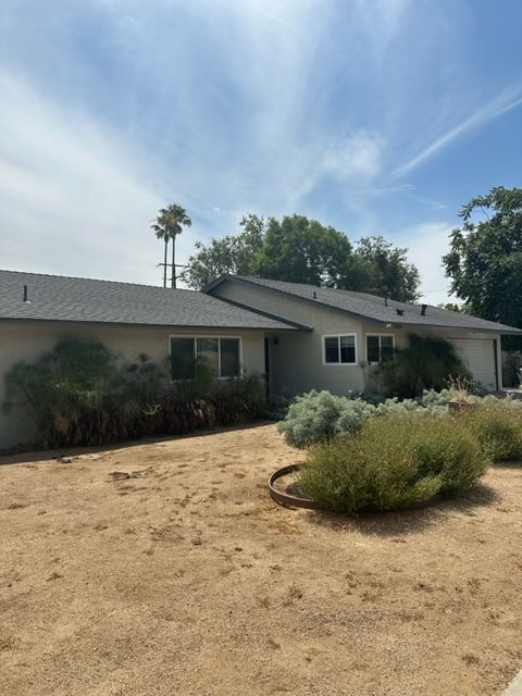 Building Photo - 3024 Berros St