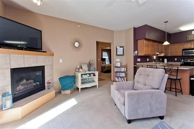 Building Photo - $1,250 | 2 Bedroom, 2 Bathroom Apartment | Cat Friendly* | Sublease* | Available for January 10th...