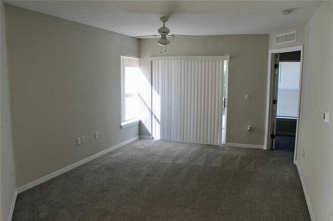 Building Photo - 2780 Club Cortile Cir