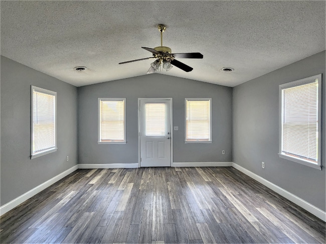 Building Photo - 312 E Adams St