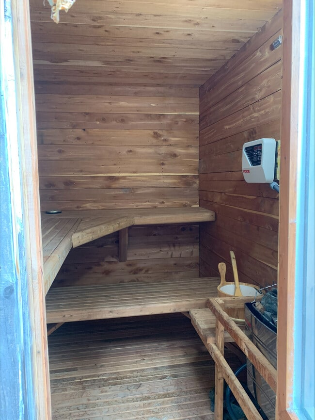 Building Photo - Oakwood Trading LLC