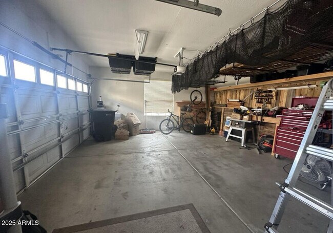 Building Photo - 90 W Beechnut Pl