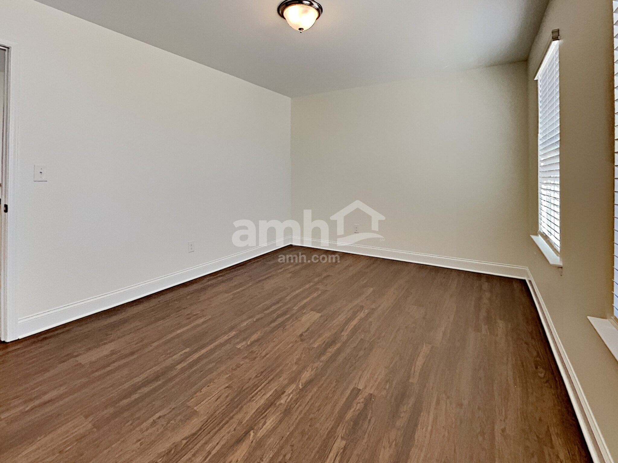 Building Photo - 132 Hamilton Park Dr
