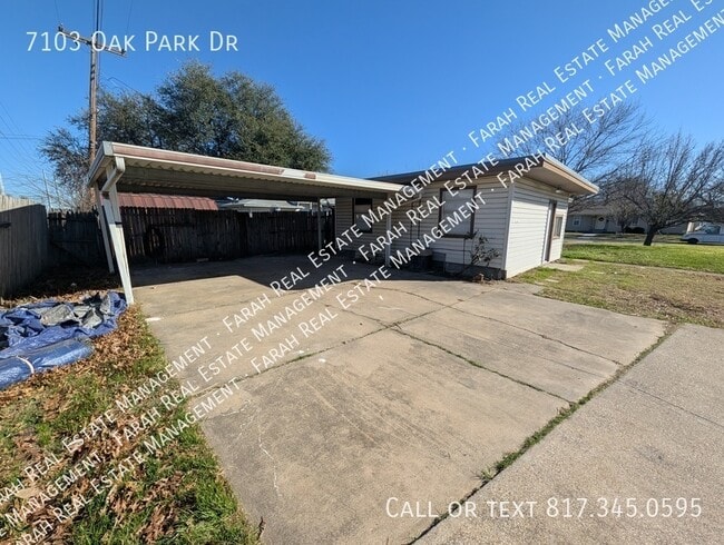 Building Photo - 7103 Oak Park Dr